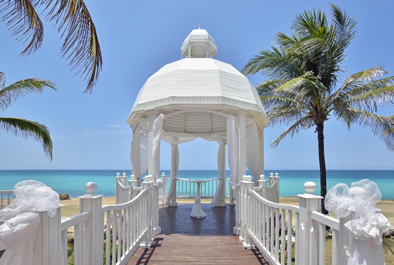 Melia Varadero Hotel Exterior photo